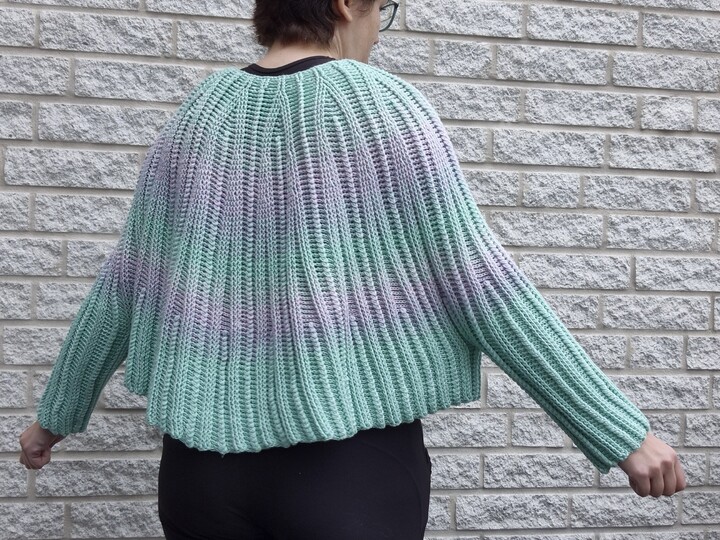 Häkelanleitung Ponchulli Trishas