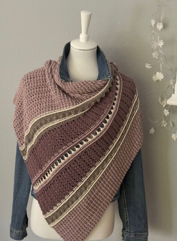 Häkelanleitung asymmetrisches Tuch/ Loop Namacama