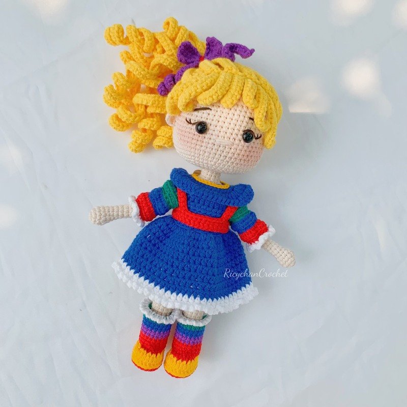 Colorful girl the doll crochet pattern - PDF pattern in english and french - Image 11