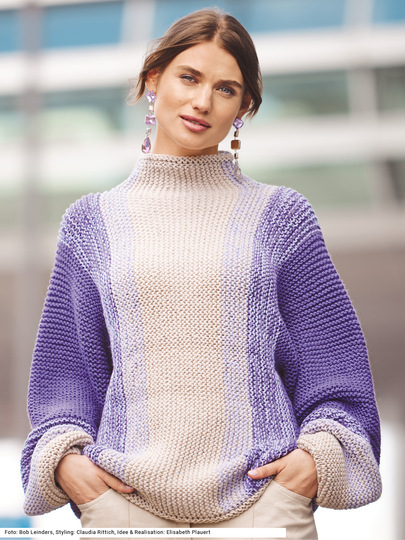 Quer gestrickter Pullover mit Fledermausärmeln