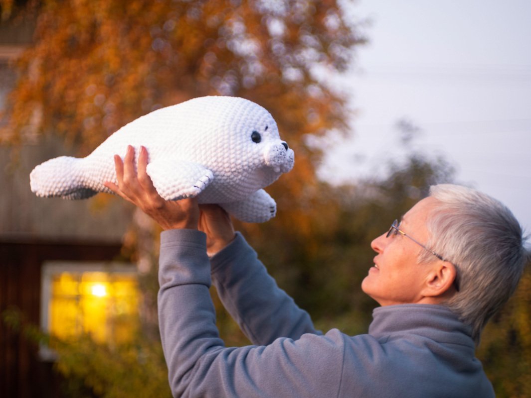 Plush baby seal - Image 2