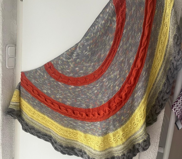 Jubilee – a shawl of the slightly more challenging kind