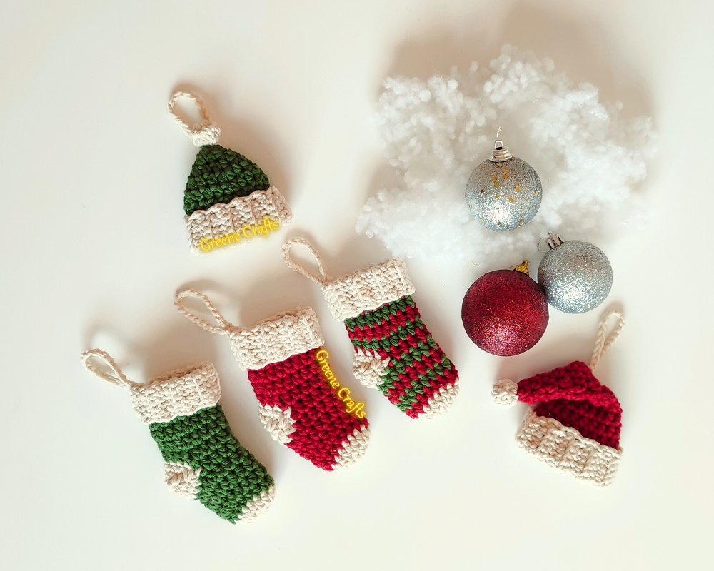 Crochet Pattern: Rustic Mini Christmas Stockings & Hats - Holiday Ornaments - Image 5