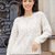Musterhaft: Eleganter Zopf-Ajour-Pullover