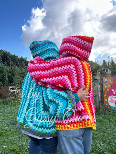 Häkelanleitung Kuscheljacke, Jacke häkeln, Kapuzenjacke häkeln