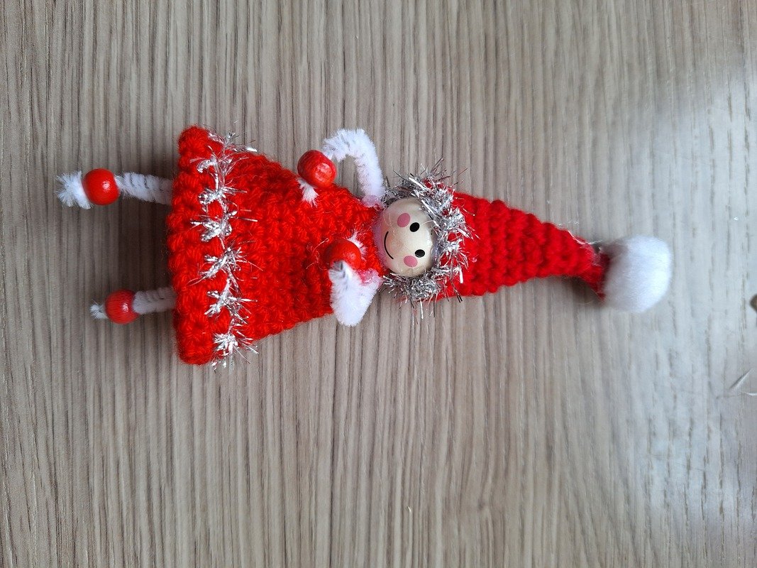 Blumenstecker "Wichtel" H&auml;kelanleitung toll zur Resteverwertung