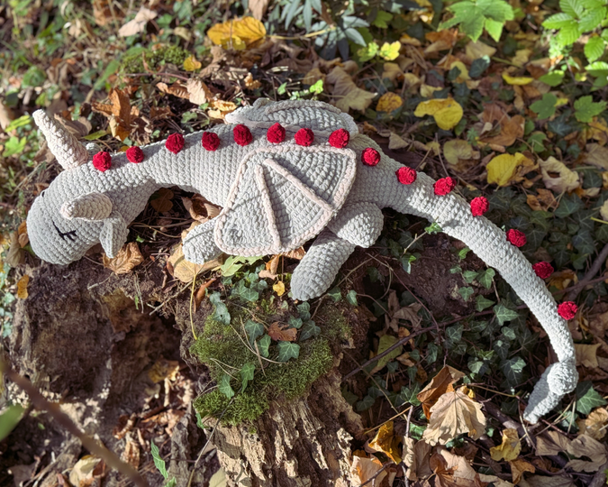 XXL Weihnachtsdrache Häkelanleitung | 1,20m