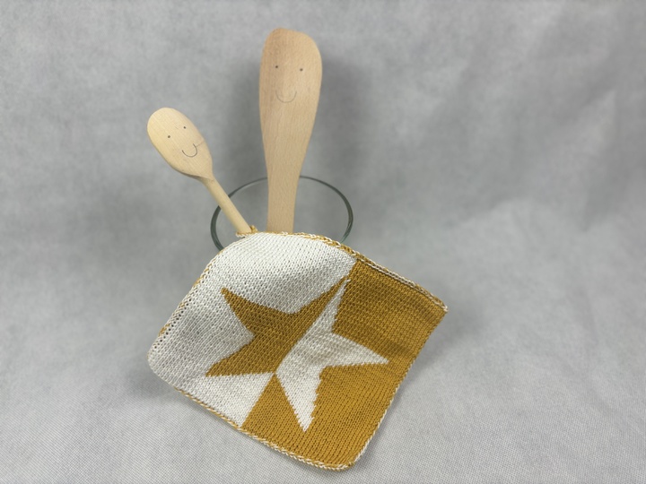 Potholders ‘Star Chef’ – A Double Face Knitting Instruction