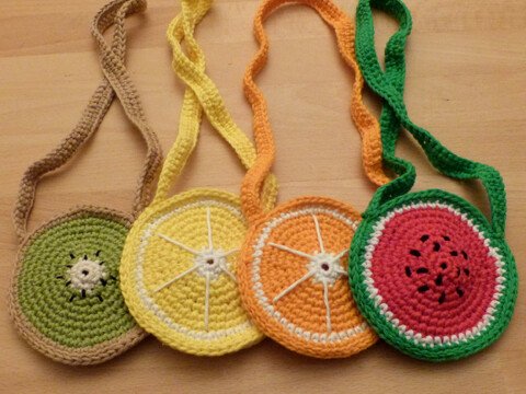 Crochet pattern fruit neck pouch: lemon, orange, kiwi and melon
