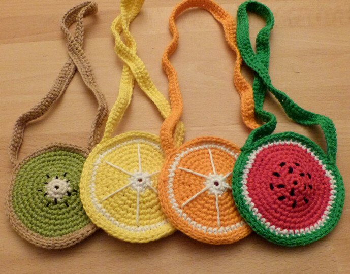 Crochet pattern fruit neck pouch: lemon, orange, kiwi and melon