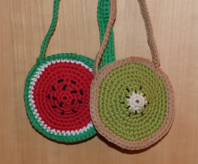 Crochet pattern fruit neck pouch: lemon, orange, kiwi and melon
