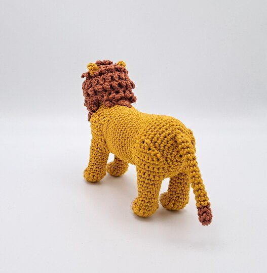 Exotic Animals - Lion