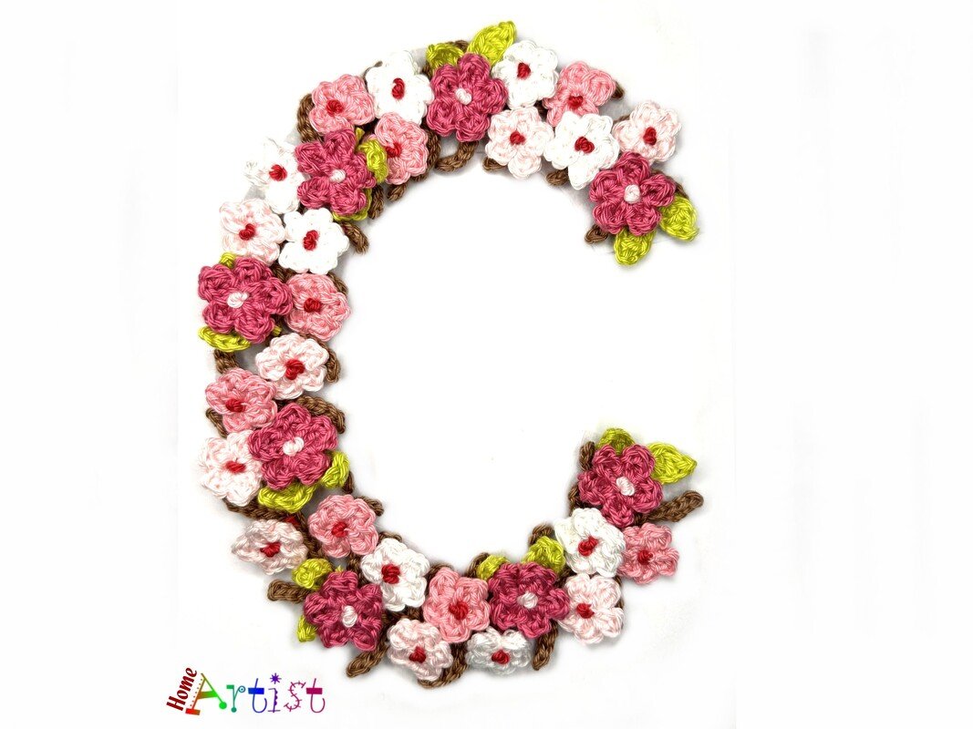 Floral letter C crochet applique - Image 2