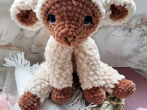 Häkelanleitung Lämmchen "Merle" | Sprache: Deutsch