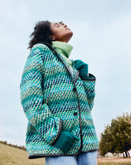 burda Schnittmuster Damen lässige Kapuzenjacke 12/2023 #125