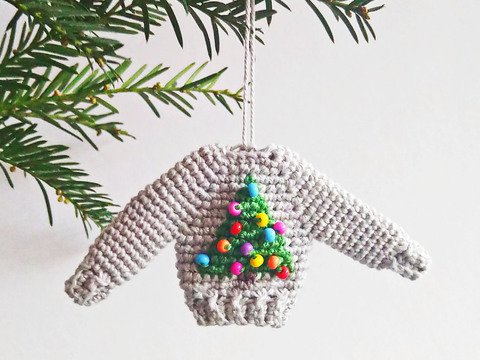 Häkelanleitung Weihnachtspullover Baum