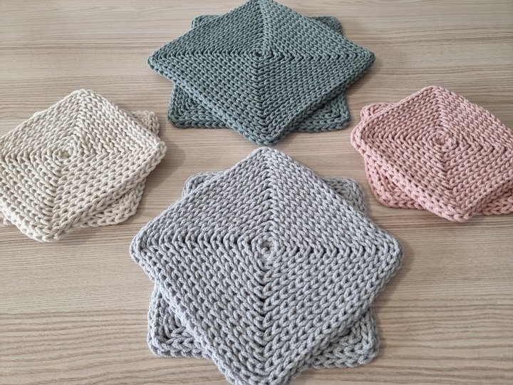 "QuadratZauber" Platzdeckchen / Untersetzer 3 Größen häkeln PDF-Anleitung