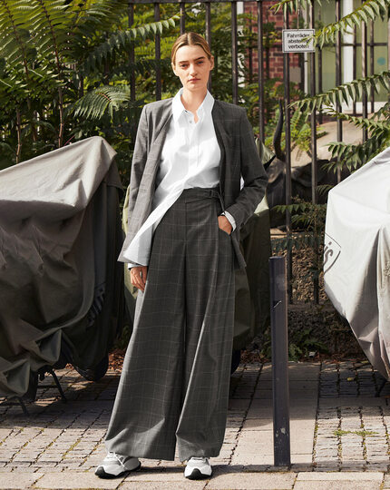 burda Schnittmuster Damen Marlenehose 02/24 109 Gr. 34-44