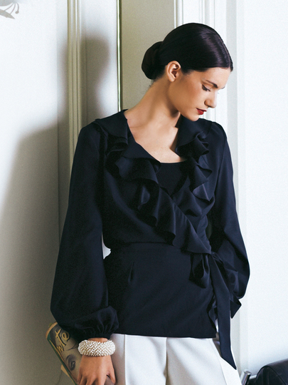 burda Schnittmuster Damen Wickelbluse - Volants 10/2011 #121 Gr. 36-44