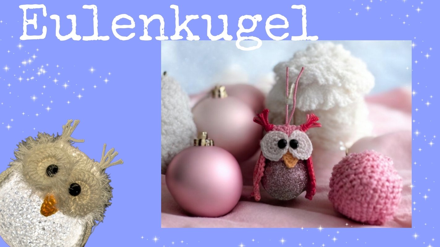 Gehäkelte Eulen-Weihnachtsanhänger in Rosa und Weiß neben rosa Weihnachtskugeln