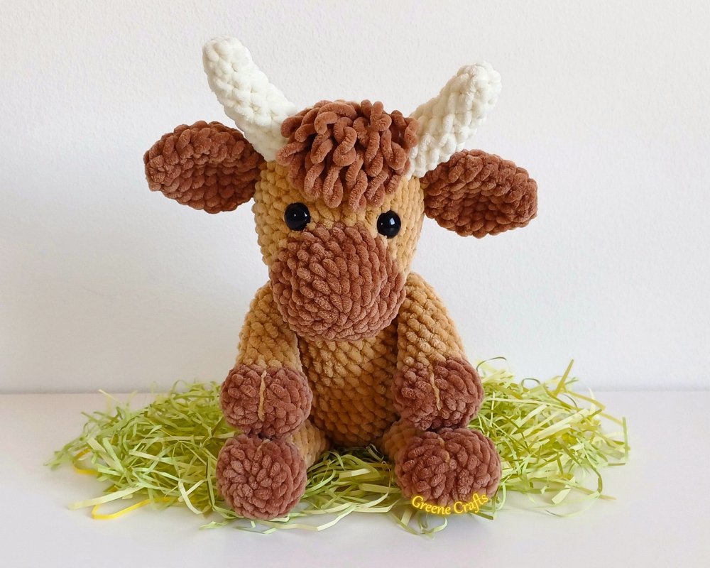 Cinnamon, the Highland Cow - Low Sew Cow Toy Crochet Pattern - Image 7