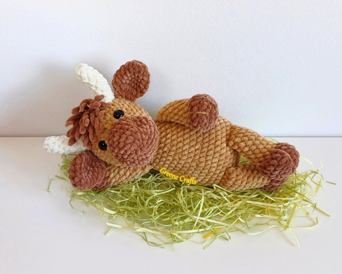 Cinnamon, the Highland Cow - Low Sew Cow Toy Crochet Pattern
