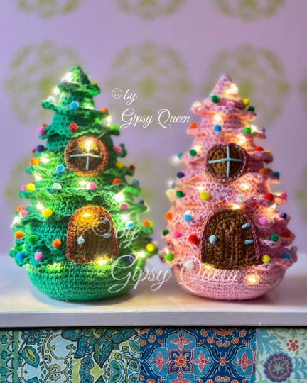 Häkelanleitung Wichtelhaus – Weihnachtsdeko Tannenbaum Häuschen mit Lichter