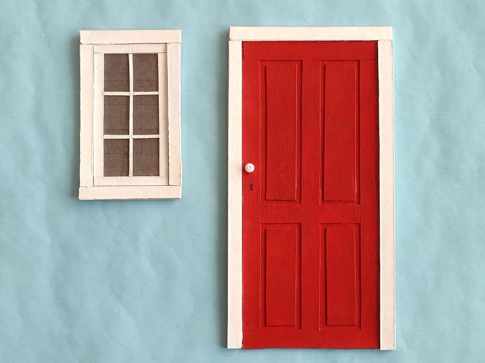 Bastelanleitung und Vorlagen Wichteltür und Fenster aus Pappe