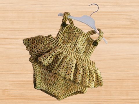 Häkelanleitung für Baby-Jumpsuit-Kleid-Muster
