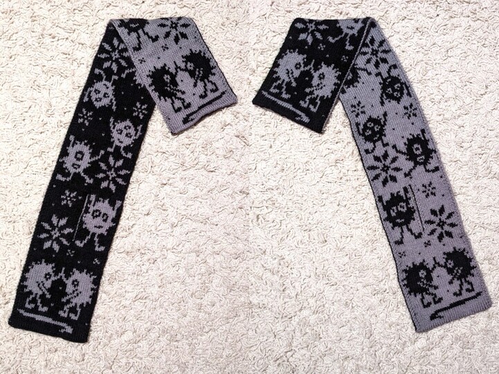 Scarf "Monster Parade" - Double knitting pattern