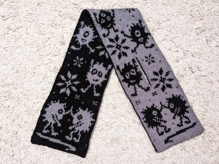 Scarf "Monster Parade" - Double knitting pattern