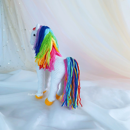 Color Horse Crochet Pattern - Horse amigurumi - PDF in English only