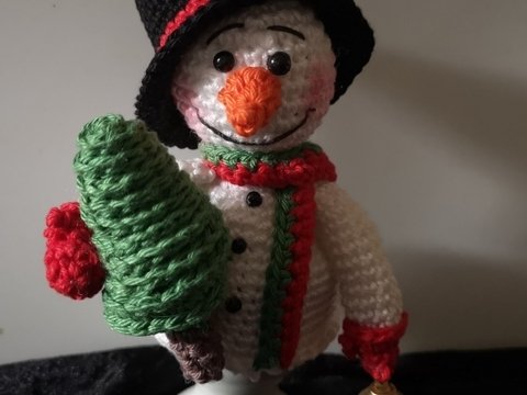 Häkelanleitung Eierwärmer Schneemann