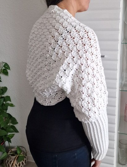 Häkelanleitung für den Ärmelschal/Schulterschmeichler "Sweet Touch"