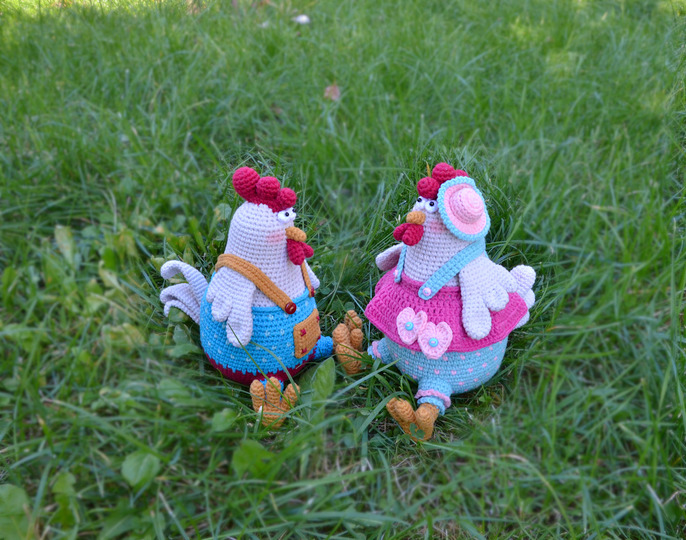 Crochet pattern amigurumi rooster with hen, Easter decorations