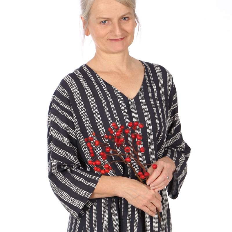 Kleid mit V-Ausschnitt FRAU IVA | eBook - Bild 12