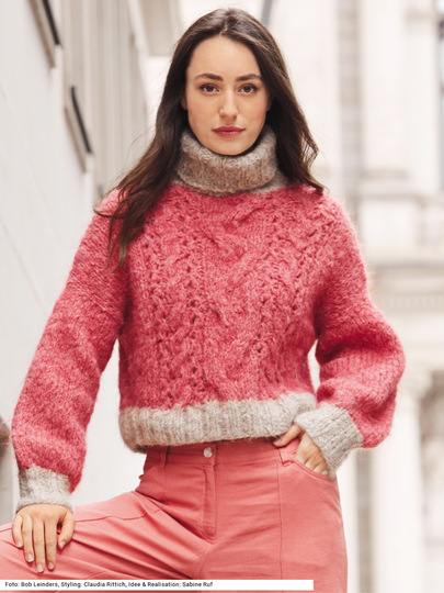 Pullover mit Rollkragen mit Ajourmusterzopf in Rot und Beige