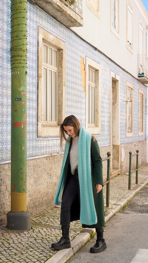 Schal stricken mit Zopfmuster und Videoanleitung