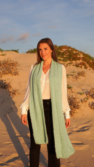 Schal stricken mit Zopfmuster und Videoanleitung