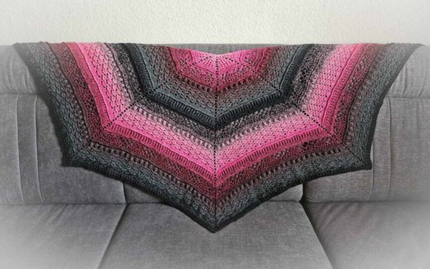 Fünfecktuch „Tisca BE“ – Häkelanleitung