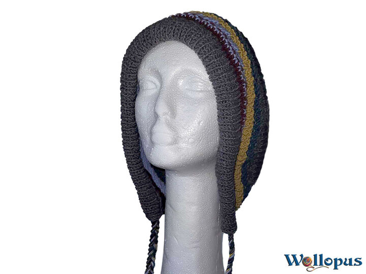 Mütze im Musterspiel