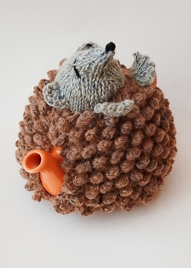 TeaCosyFolk's Mini Sized Hedgehog Tea Cosy Knitting Pattern