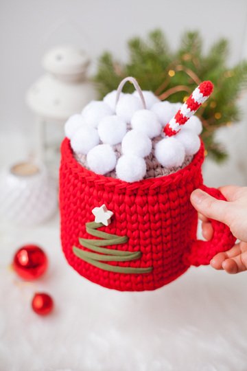 Hot Chocolate Mug T-shirt Yarn Basket - Crochet Pattern