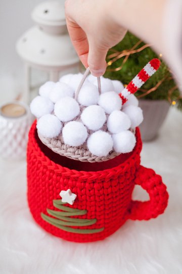 Hot Chocolate Mug T-shirt Yarn Basket - Crochet Pattern
