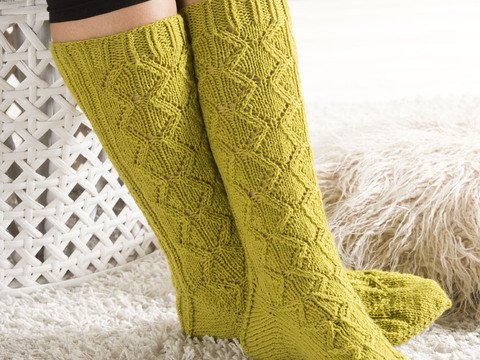 Socken im Snake-Style-Muster
