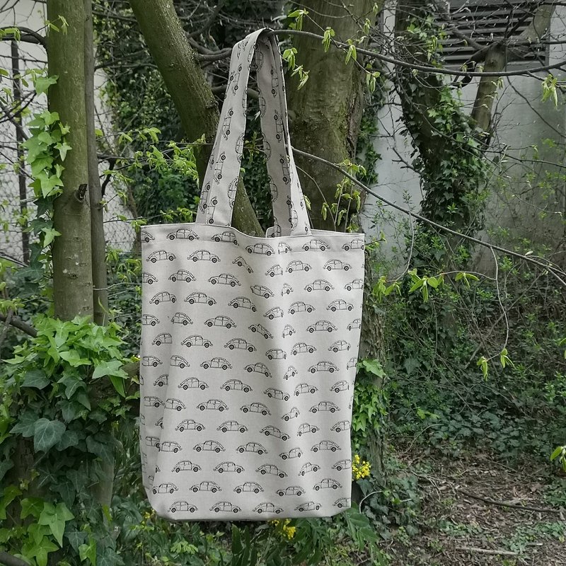 Jutebeutel Oskar mit französischen Nähten