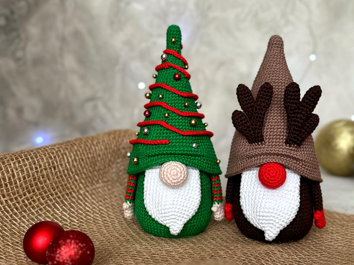 Set von H&auml;kelanleitungen: Weihnachtswichtel und Wichtel Rudolf