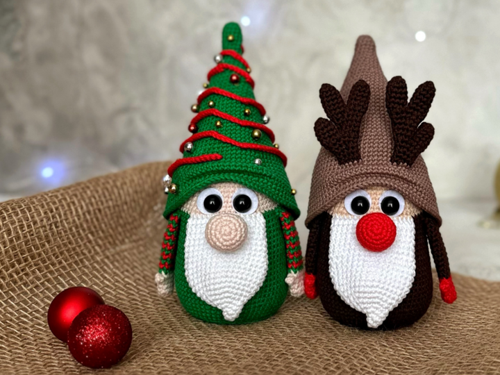 Set von H&auml;kelanleitungen: Weihnachtswichtel und Wichtel Rudolf