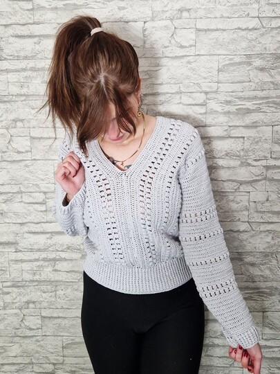 244 Häkelanleitung Pullover helles Mäuschen