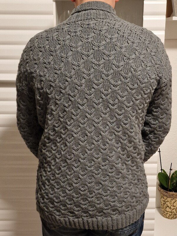 Strickanleitung f&uuml;r die Herrenjacke "Elvis"